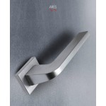 Ares Arieni Maniglia Moderna per Porta Rosette Rettangolari Design Italiano